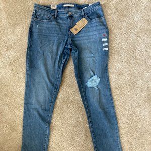 NWT Levi's 711 Skinny Blue Jeans 18W NEW
